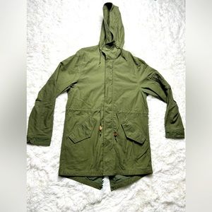 Urban Outiftters Men’s Hunter Green Trench Coat - size XL